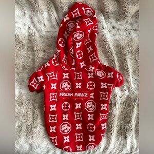 Fresh paws dog hoodie medium
